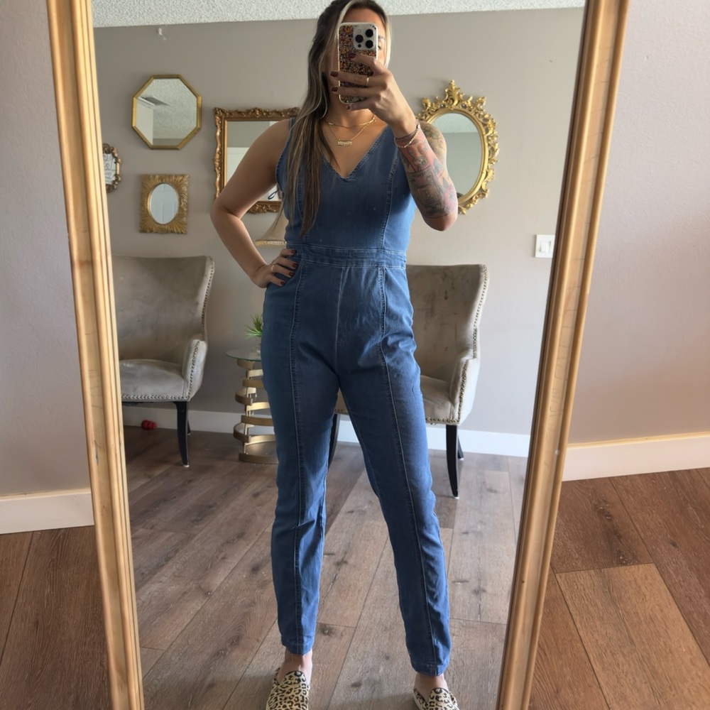 Windsor Denim Blue V-Neck Jumpsuit